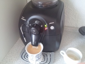 Brüht einen sehr leckeren Kaffee